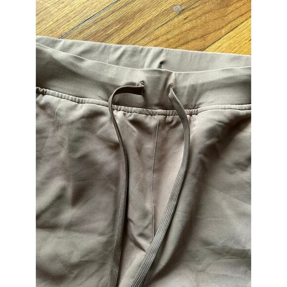 Mandala Scrubs Jogger Pants - Picture 4 of 9